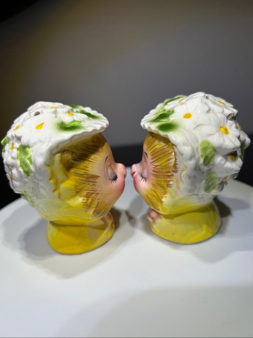 Vintage 50’s  Miss Priss Kitty Cat Salt and Pepper Shakers - Picture 4 of 10